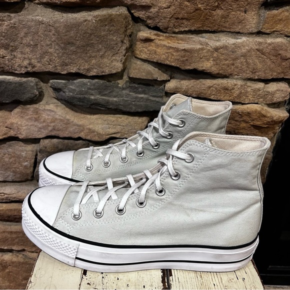 Chuck Taylor Converse all stars platform light green women’s size 10 - Picture 3 of 5